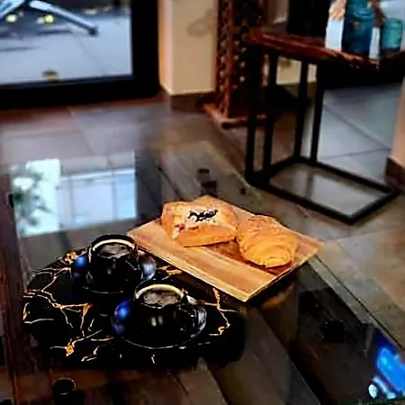 Luxury Design Loft Apartment, , Swimming Pool, Gym , Private Parking * Krakow