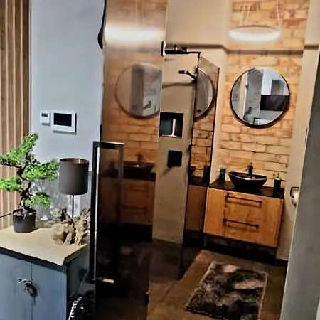 Апартаменты Luxury Design Loft Apartment, , Swimming Pool, Gym , Private Parking Краков