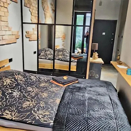 Luxury Design Loft Apartment, , Swimming Pool, Gym , Private Parking Апартаменты