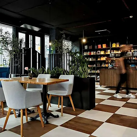 Apartment Luxury Design Loft Apartment, , Swimming Pool, Gym , Private Parking *